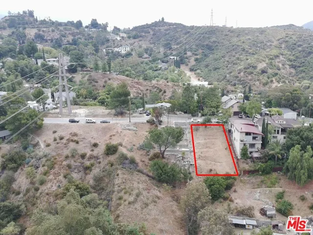 9467 Reverie Road, Tujunga, California 91042
