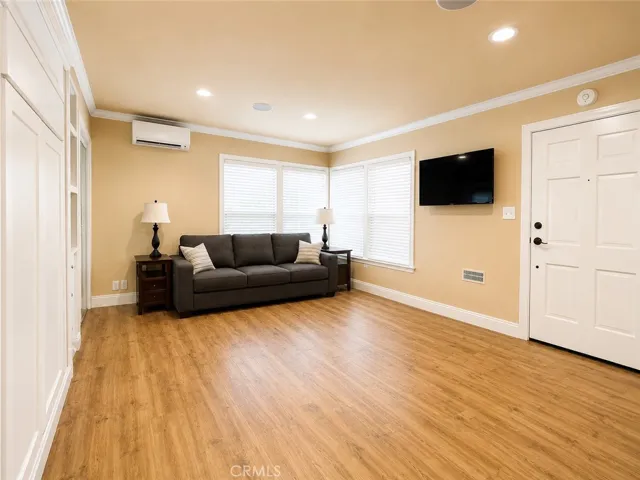 256 W College Street 2, Covina, California 91723