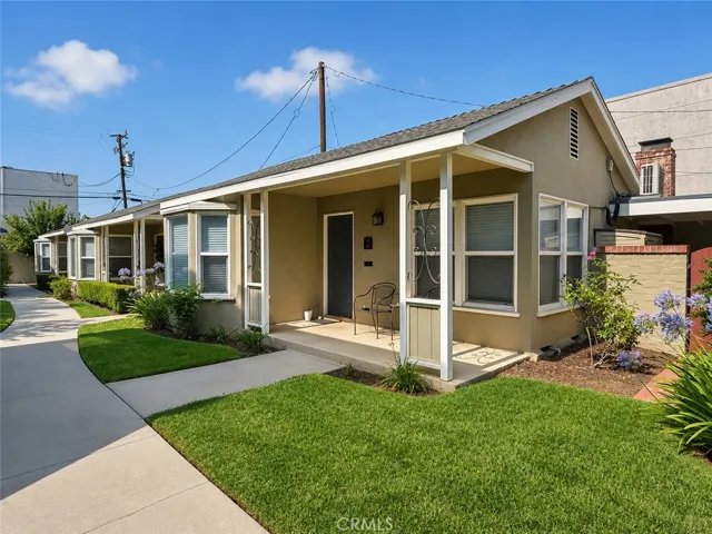 256 W College Street 2, Covina, California 91723