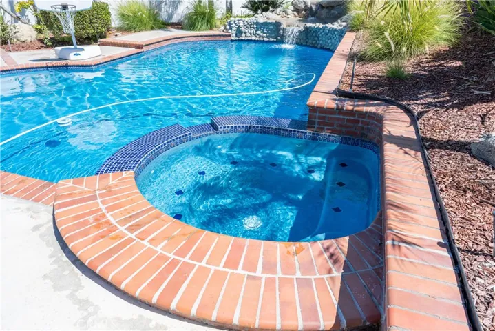 20545 Via Belleza, Yorba Linda, California 92886