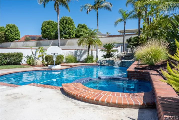 20545 Via Belleza, Yorba Linda, California 92886