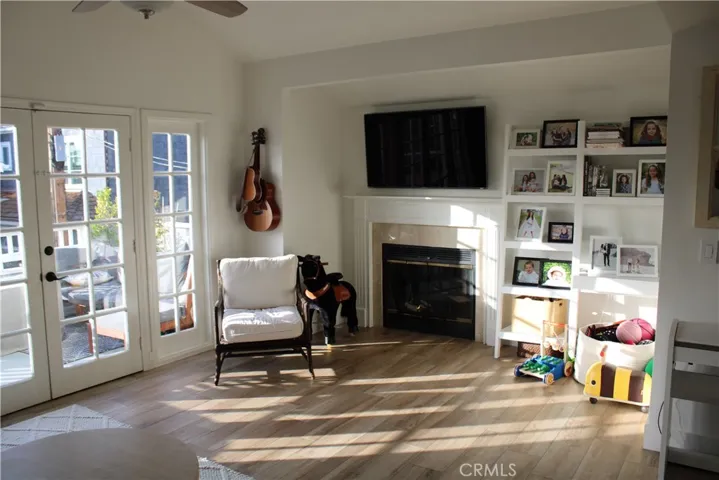 709.5 Poinsettia, Corona Del Mar, California 92625