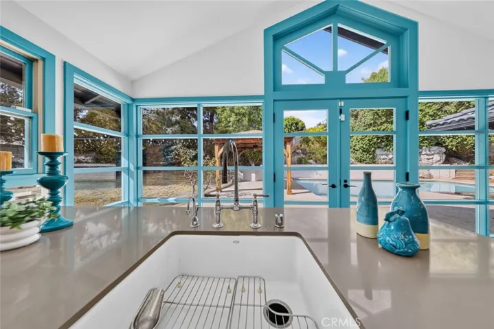 20001 Hiawatha Street, Chatsworth, California 91311