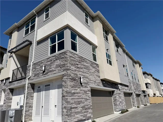 3590 E Indigo Privado, Ontario, California 91764