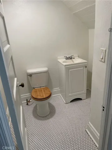 702 S Soto, Los Angeles, California 90023