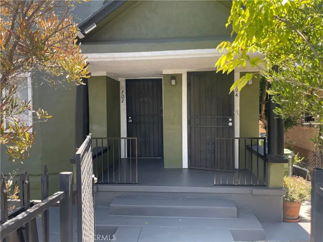 702 S Soto, Los Angeles, California 90023