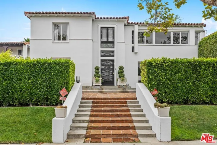 305 S Bedford Drive, Beverly Hills, California 90212