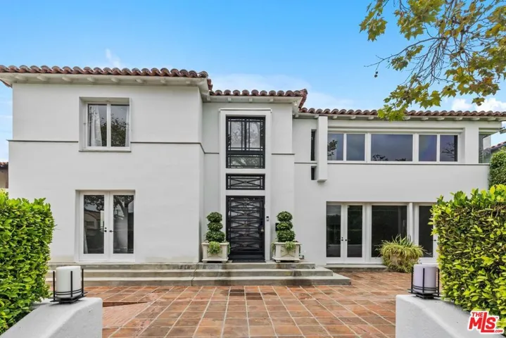 305 S Bedford Drive, Beverly Hills, California 90212