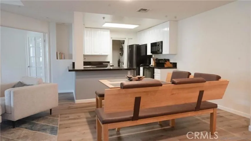 3969 Mahaila 113, San Diego, California 92122