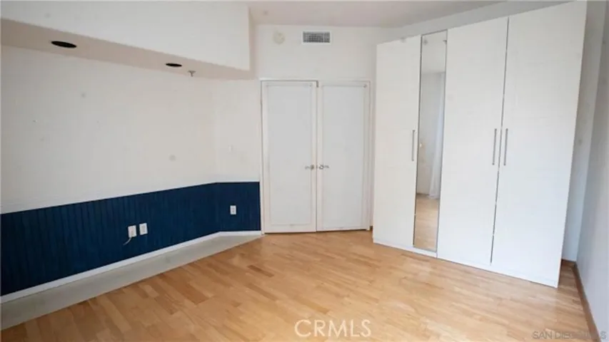 3969 Mahaila 113, San Diego, California 92122