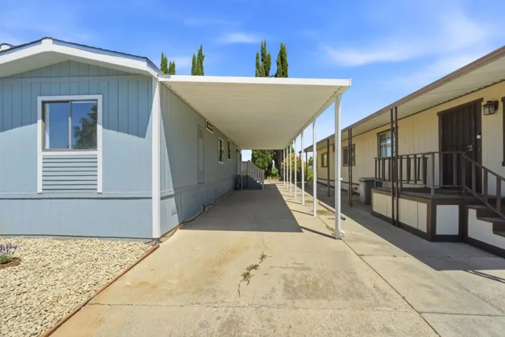 19690 N Highway 99 32, Acampo, California 95220