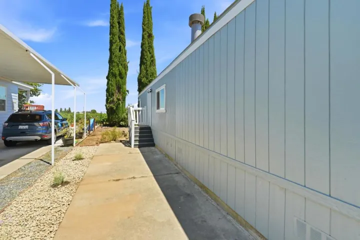 19690 N Highway 99 32, Acampo, California 95220