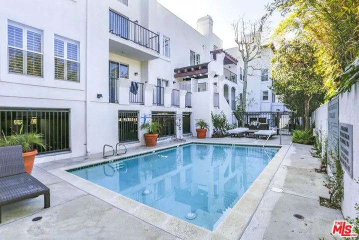 1031 N Crescent Heights Boulevard 1d, West Hollywood, California 90046