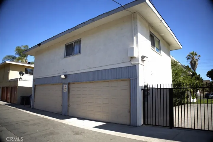 1827 W Glencrest Avenue, Anaheim, California 92801