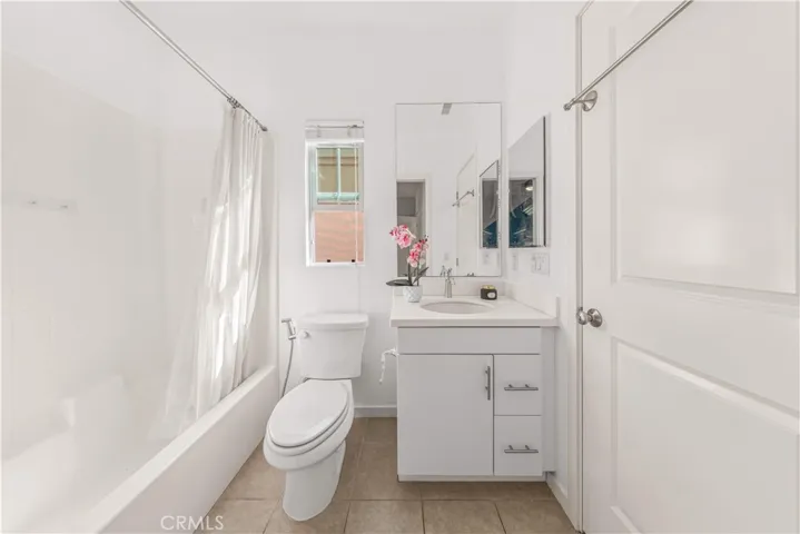 56 Bay Laurel, Irvine, California 92620