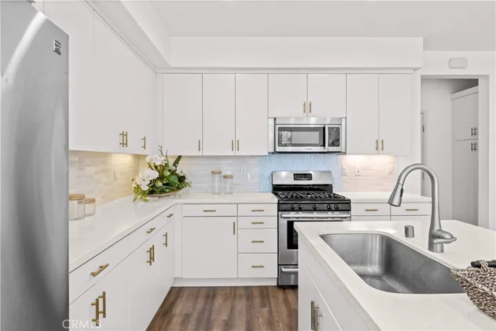 56 Bay Laurel, Irvine, California 92620