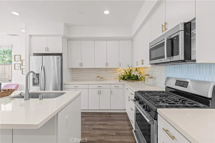 56 Bay Laurel, Irvine, California 92620