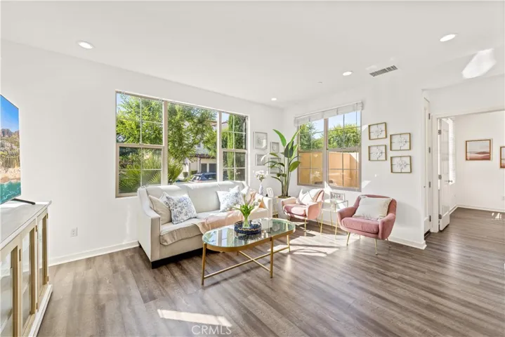 56 Bay Laurel, Irvine, California 92620