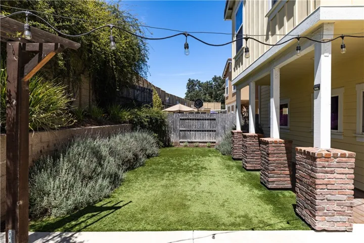 350 Lily Pad, Templeton, California 93465