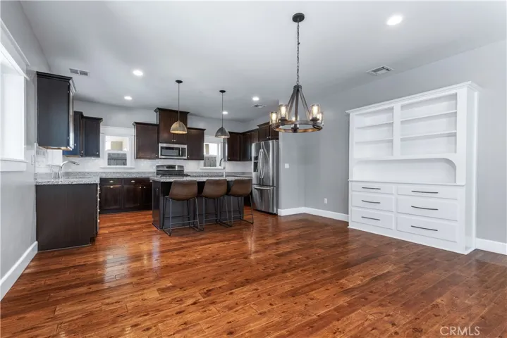350 Lily Pad, Templeton, California 93465