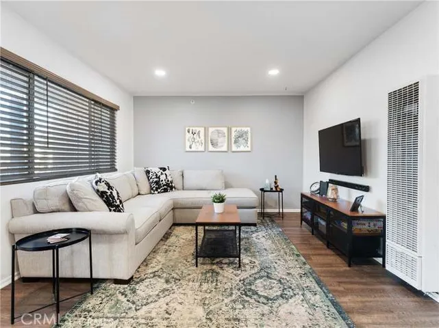 14405 Cerise 29, Hawthorne, California 90250