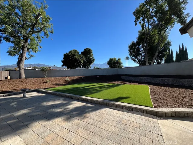 122 Fulton Way, Upland, California 91786