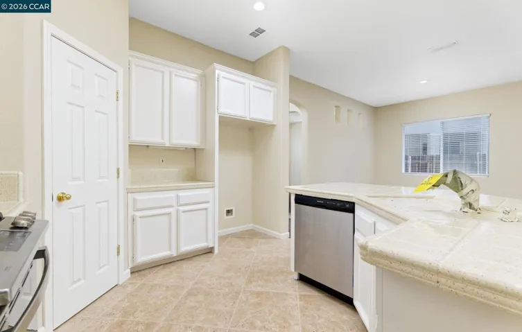 1689 Soledad Dr, Roseville, California 95747