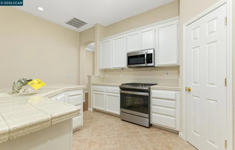 1689 Soledad Dr, Roseville, California 95747