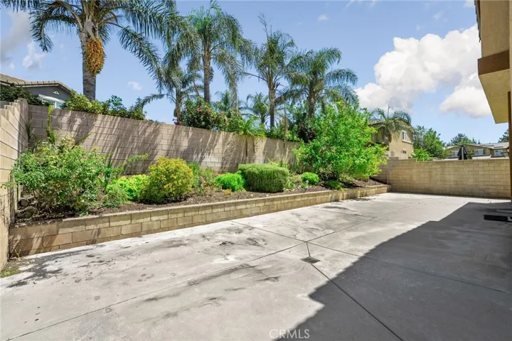 15446 Buchanan, Fontana, California 92336