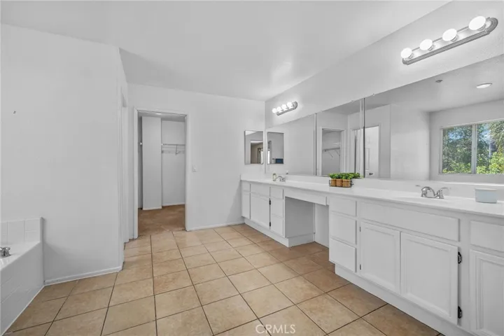 15446 Buchanan, Fontana, California 92336