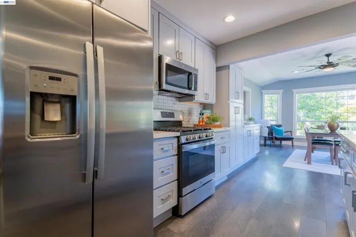 16004 Wellington Way, Castro Valley, California 94578