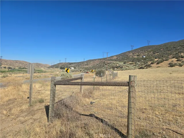1 Elizabeth Lake Rd Vic 58th W, Palmdale, California 93551