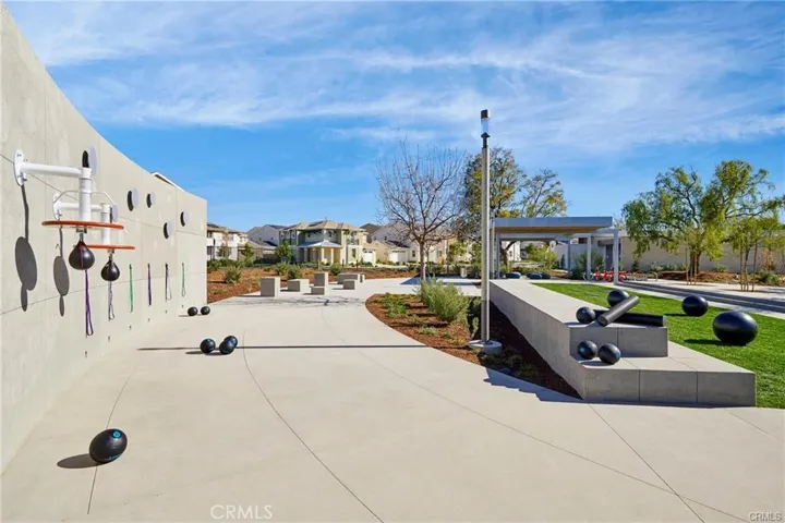 174 Scale, Irvine, California 92618