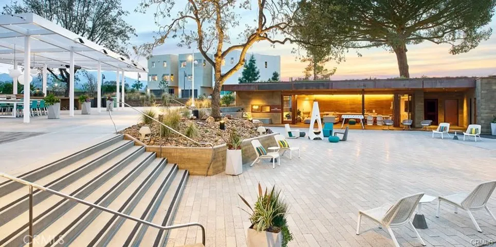 174 Scale, Irvine, California 92618