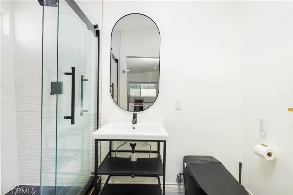 Studio Bathroom