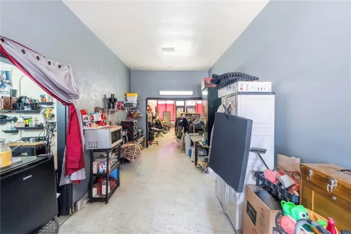 2945 Tweedy, South Gate, California 90280