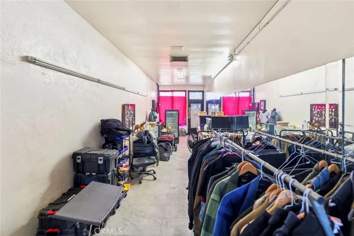 2945 Tweedy, South Gate, California 90280