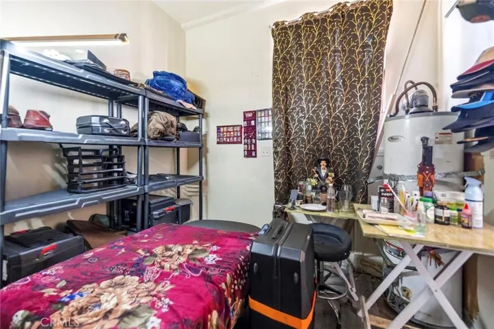 2945 Tweedy, South Gate, California 90280