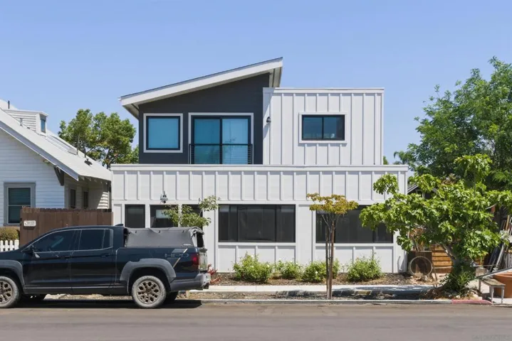 1505 Fern Street, San Diego, California 92102