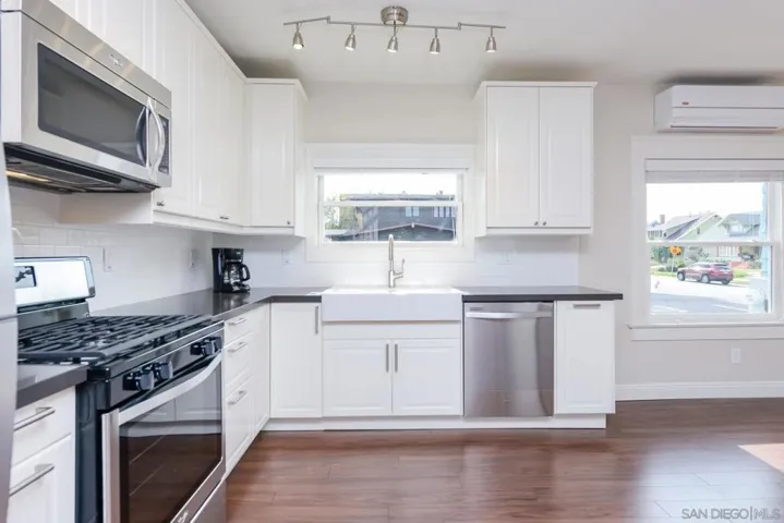 1505 Fern Street, San Diego, California 92102