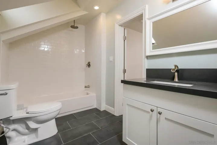 1505 Fern Street, San Diego, California 92102