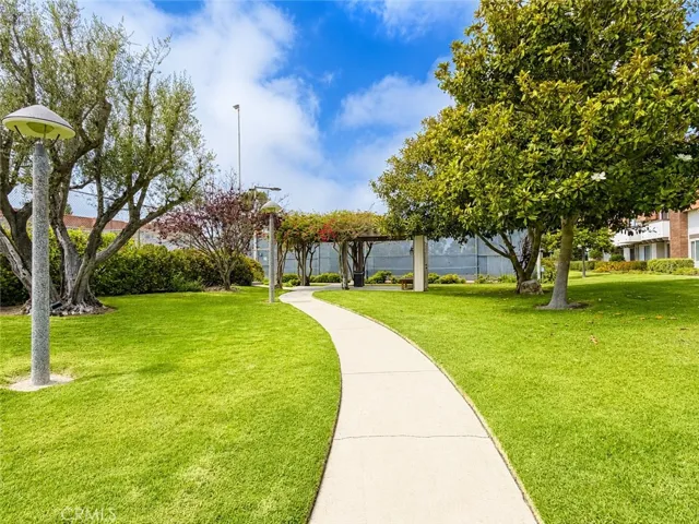 Community Path