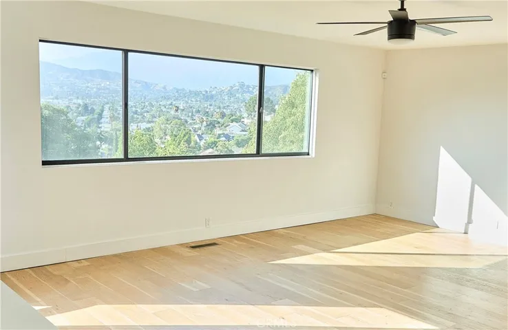 1133 Berkeley, Glendale, California 91205