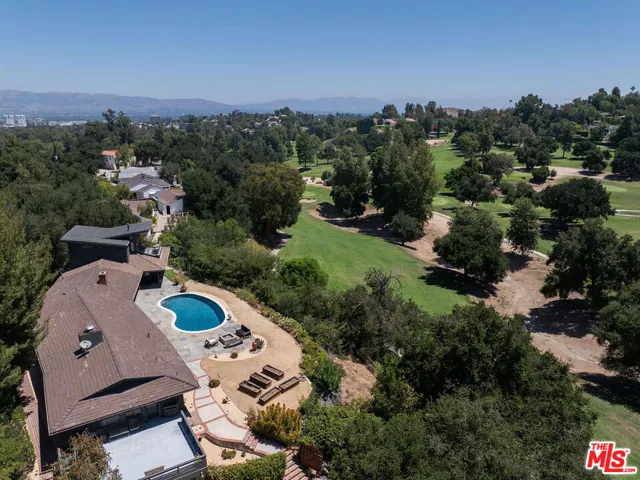 4650 Canoga Avenue, Woodland Hills, California 91364