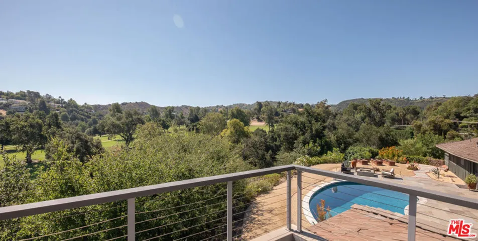 4650 Canoga Avenue, Woodland Hills, California 91364
