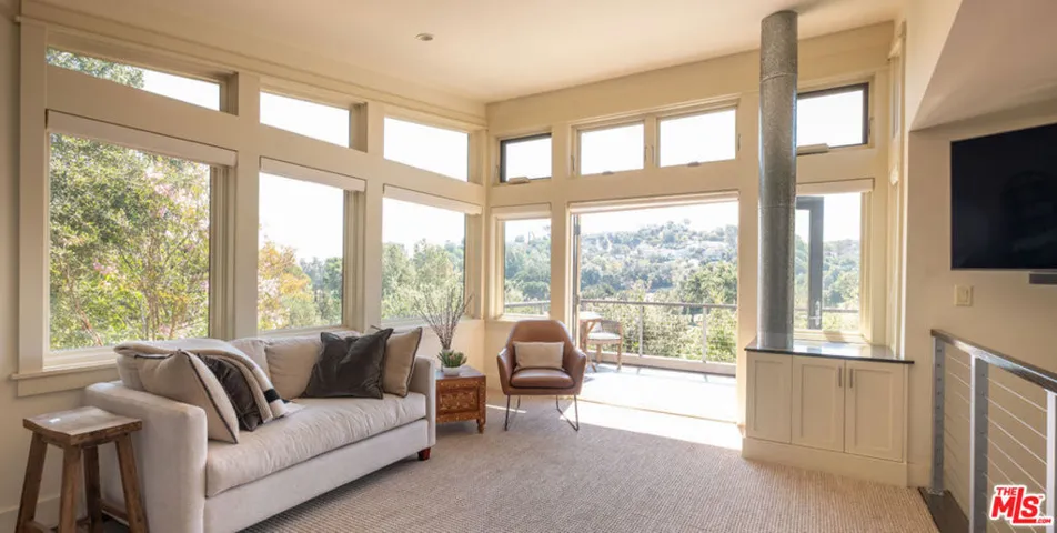 4650 Canoga Avenue, Woodland Hills, California 91364