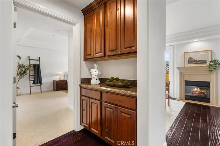 12044 Hoffman 303, Studio City, California 91604