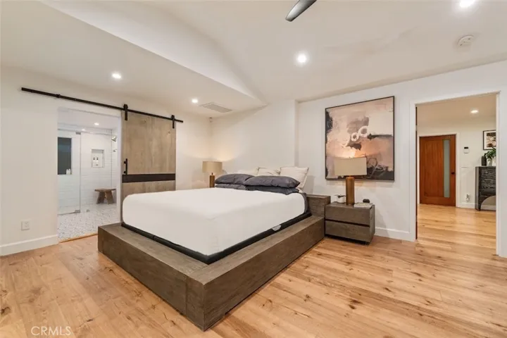 4257 Shadyglade Avenue, Studio City, California 91604