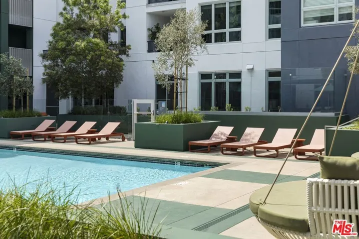 10601 Washington Boulevard 705, Culver City, California 90232