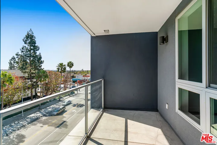 10601 Washington Boulevard 705, Culver City, California 90232